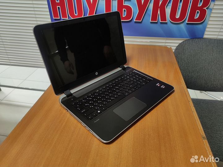 Ноутбук HP / гарантия / ssd / как новый