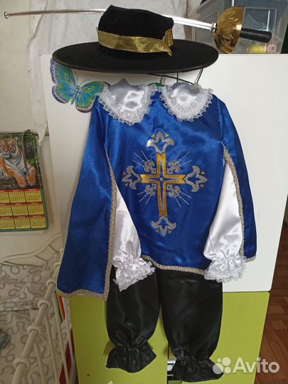 Костюм мушкетёра продам