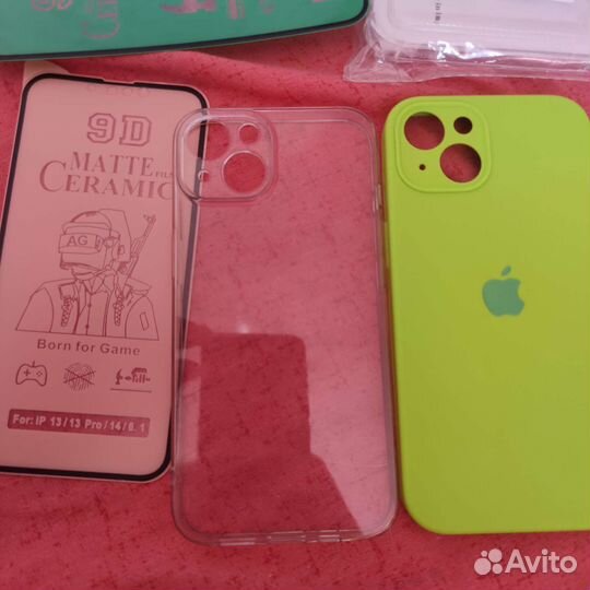 Чехол iPhone 13