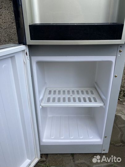 Кулер для воды