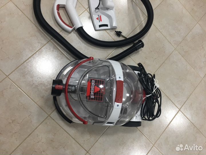 Пылесос Bissell 1474-J