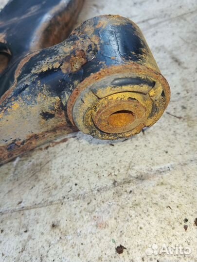 Рычаг передний правый Hyundai Santa Fe 3