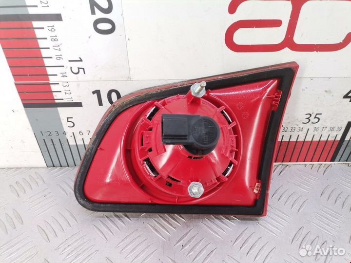 Фонарь багажника для Volkswagen Passat 6