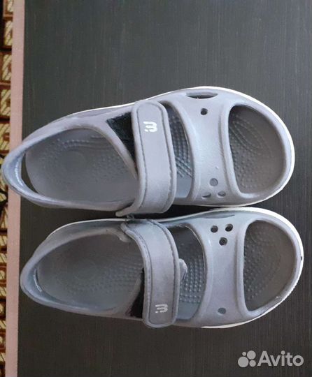 Сандалии на мальчика