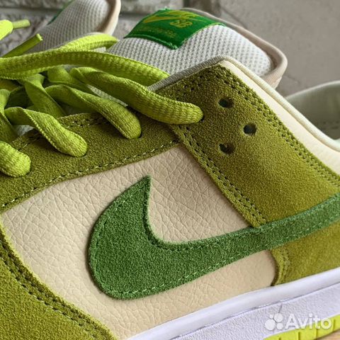 Кроссовки Nike SB Dunk Low Green Apple