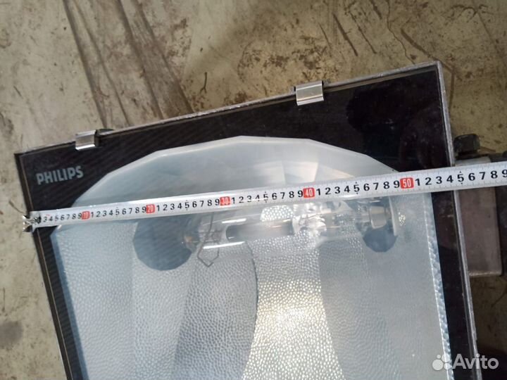Прожектор philips мощностью 2000вт