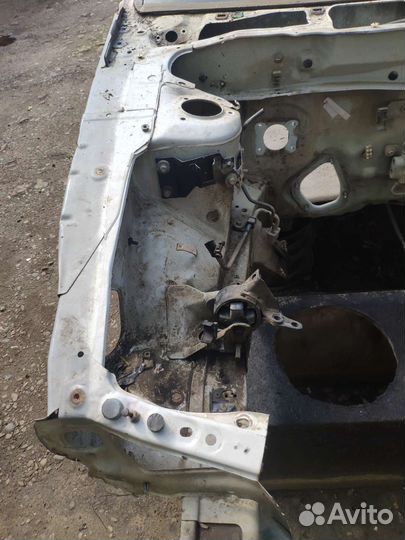 Ниссан Альмера N15 / пульсар лонжерон