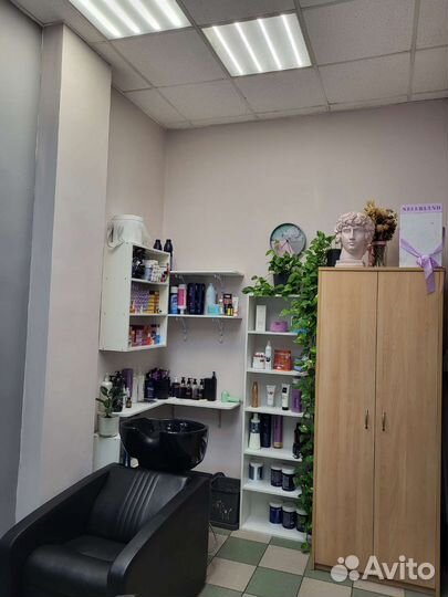 Кабинет парикмахеру, визажисту, бровисту