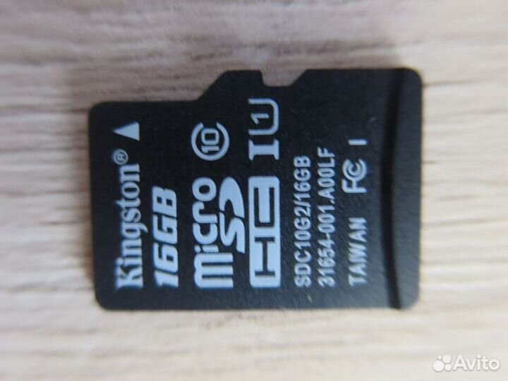 К. памяти Kingston на 8 и на 16 GB в оч. хор. сост