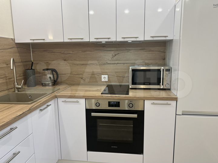 1-к. квартира, 38 м², 10/10 эт.