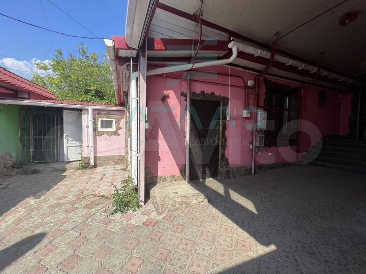 Дом 237 м² на участке 2 сот.