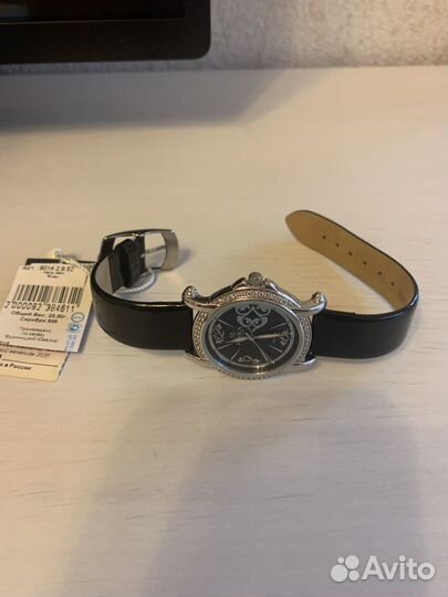 Серебряные часы ника с цирконием