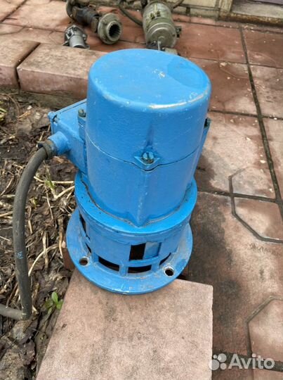 На катер Стриж 1390