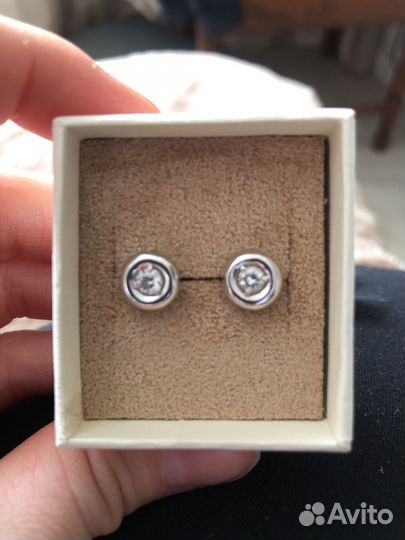 Серьги пусеты белое золото