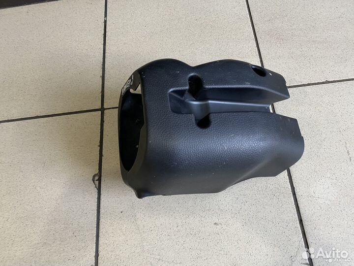 Подрулевой кожух Mitsubishi Lancer 9