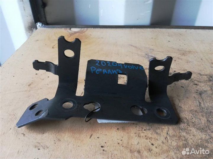 Кронштейн модулятора Volvo