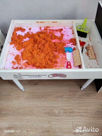 Световой стол для рисования песком