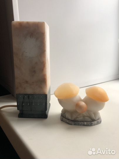 Светильник и грибочки нат. камень