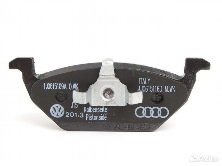 Тормозные колодки передние Skoda Fabia