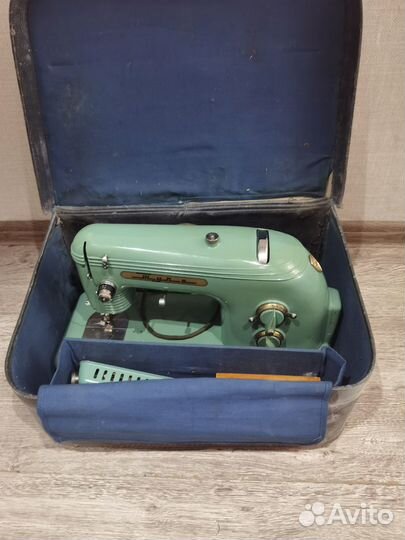 Швейная машина Тула Модель 1 Год выпуска 1961