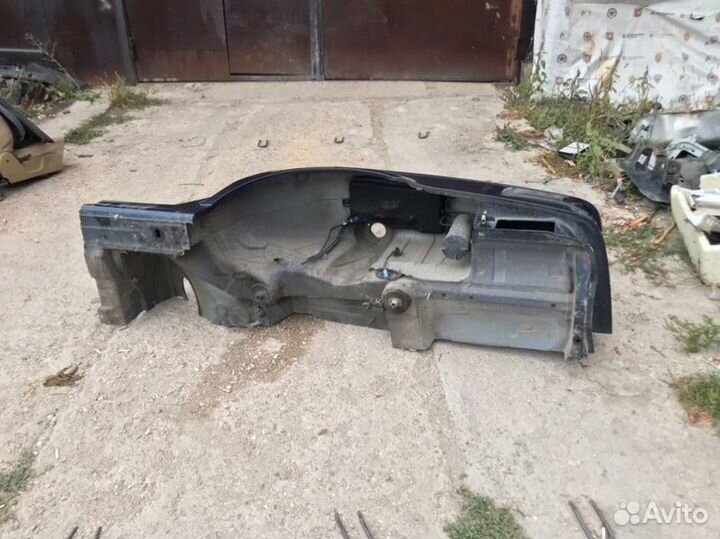 Крыло заднее левое Bmw E39 2.5 2000