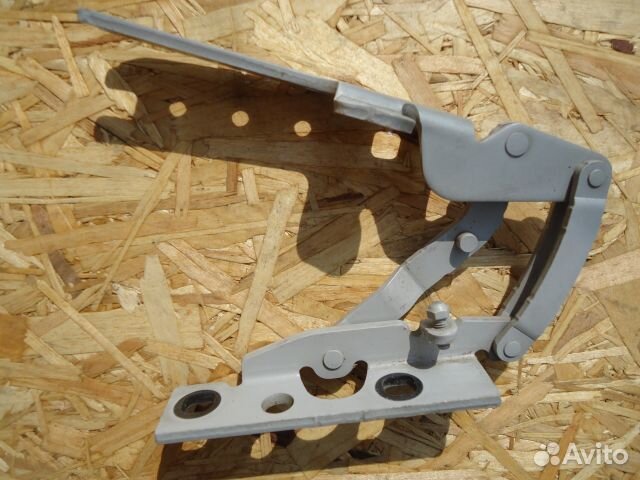 Петля капота Bmw 7-Series E65 N62B48 2007