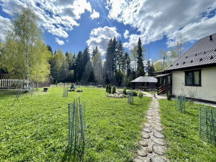 Дом 142,2 м² на участке 15 сот.