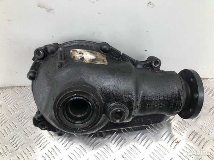 Редуктор переднего моста BMW X3 E83 2006 3.07