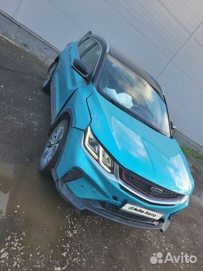 Geely Coolray 1.5 AMT, 2023, битый, 9 000 км