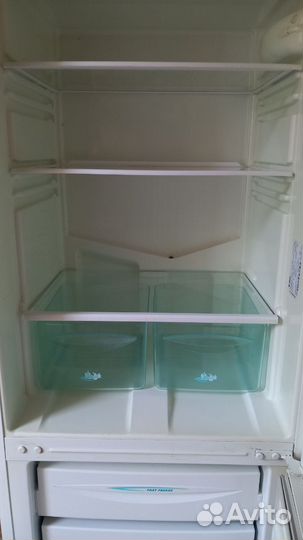 Холодильник stinol