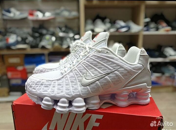 Кроссовки Nike Shox