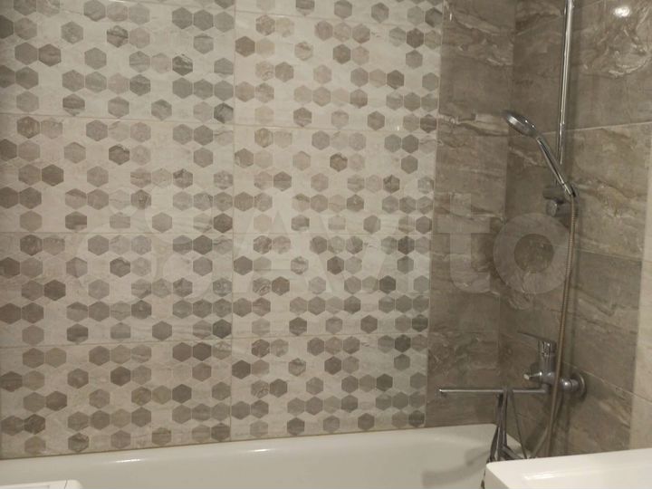 3-к. квартира, 68 м², 9/9 эт.