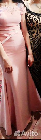 Вечернее платье в пол 42 размер