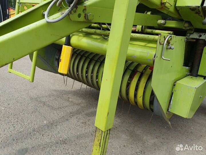Пресс-подборщик Claas Rollant 46, 1995