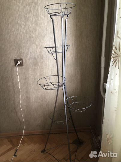 Подставка для цветов