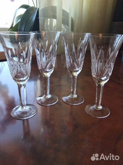 Хрустальные фужеры и рюмки. Фужеры и рюмки из стек