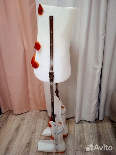 Аппарат на нижние конечности и туловище (ортез)