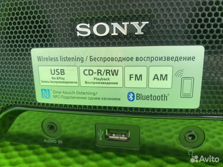 Магнитола магнитофон Sony ZS-RS70BT
