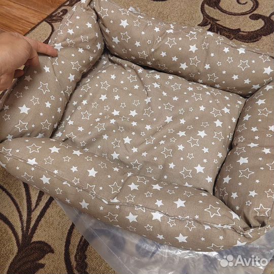 Новая лежанка/лежак для кошек/собак