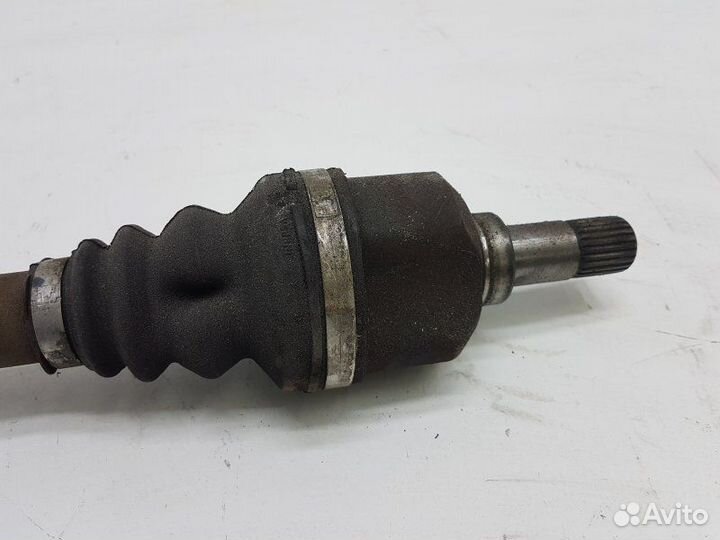 Привод передний левый Peugeot 308