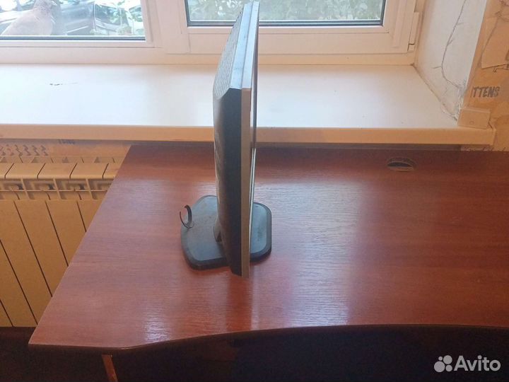 Монитор Samsung