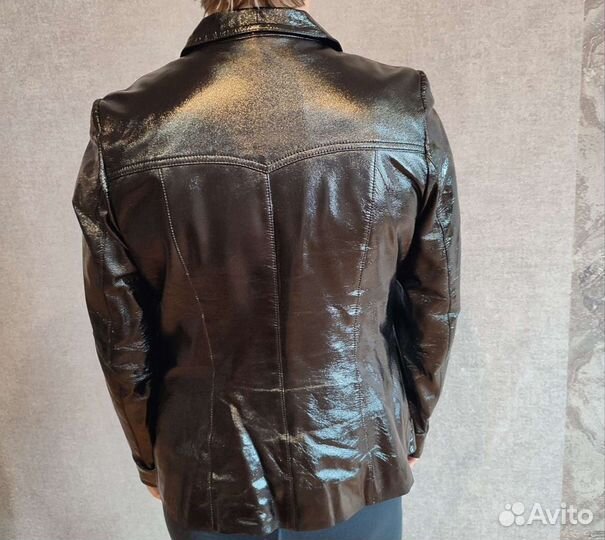 Куртка кожаная женская