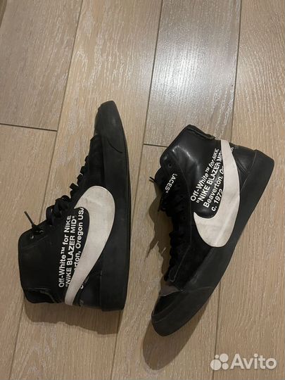 Nike Blazer Off white