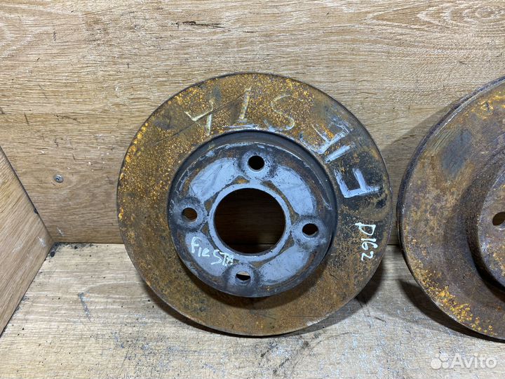 Комплект передних тормозных дисков Fusion D162