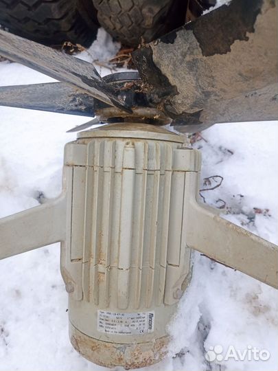 Вентилятор осевой (канальный)