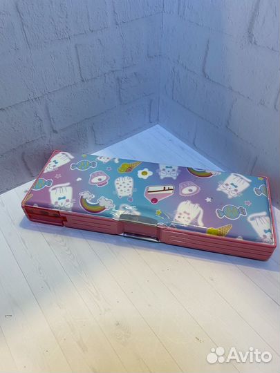 Пенал школьный