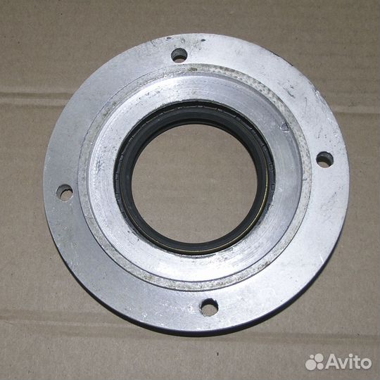 Крышка подвесного подшипника пром 5325-2202090-01