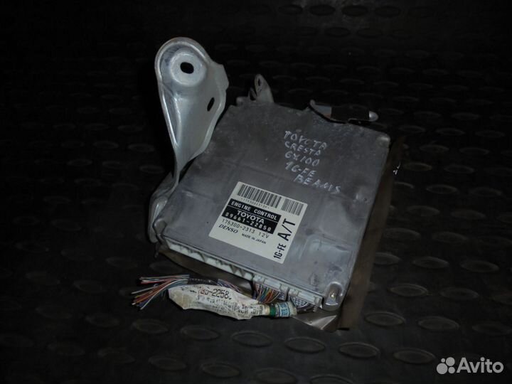Блок управления двс Toyota Cresta GX100 1GFE