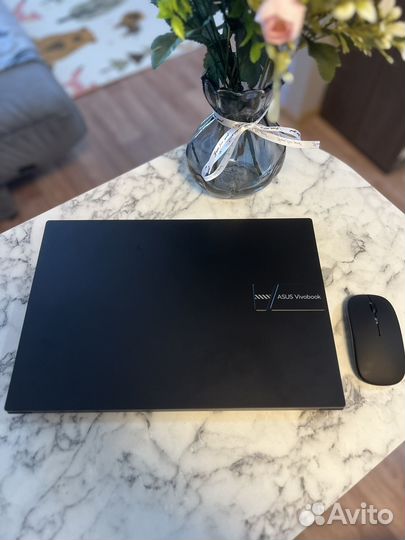 Asus Vivobook 16 M1605YA R5/V7, 16/512