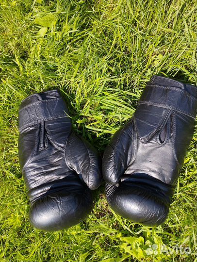 Боксерские перчатки и лапы